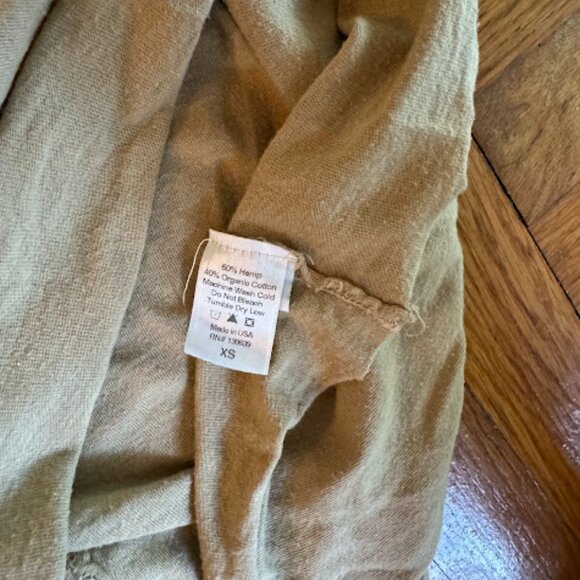 we the free raw edge oversized tee shirt beige xs pocket taupe distressed - Picture 6 of 9